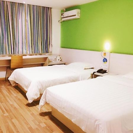 7Days Inn Wuxi Shuofang Airport Экстерьер фото